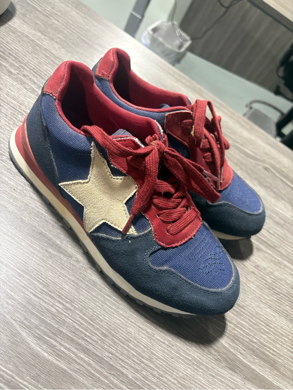 Roper Navy Blue Red Athletic Sneakers with Cream Star 9M
